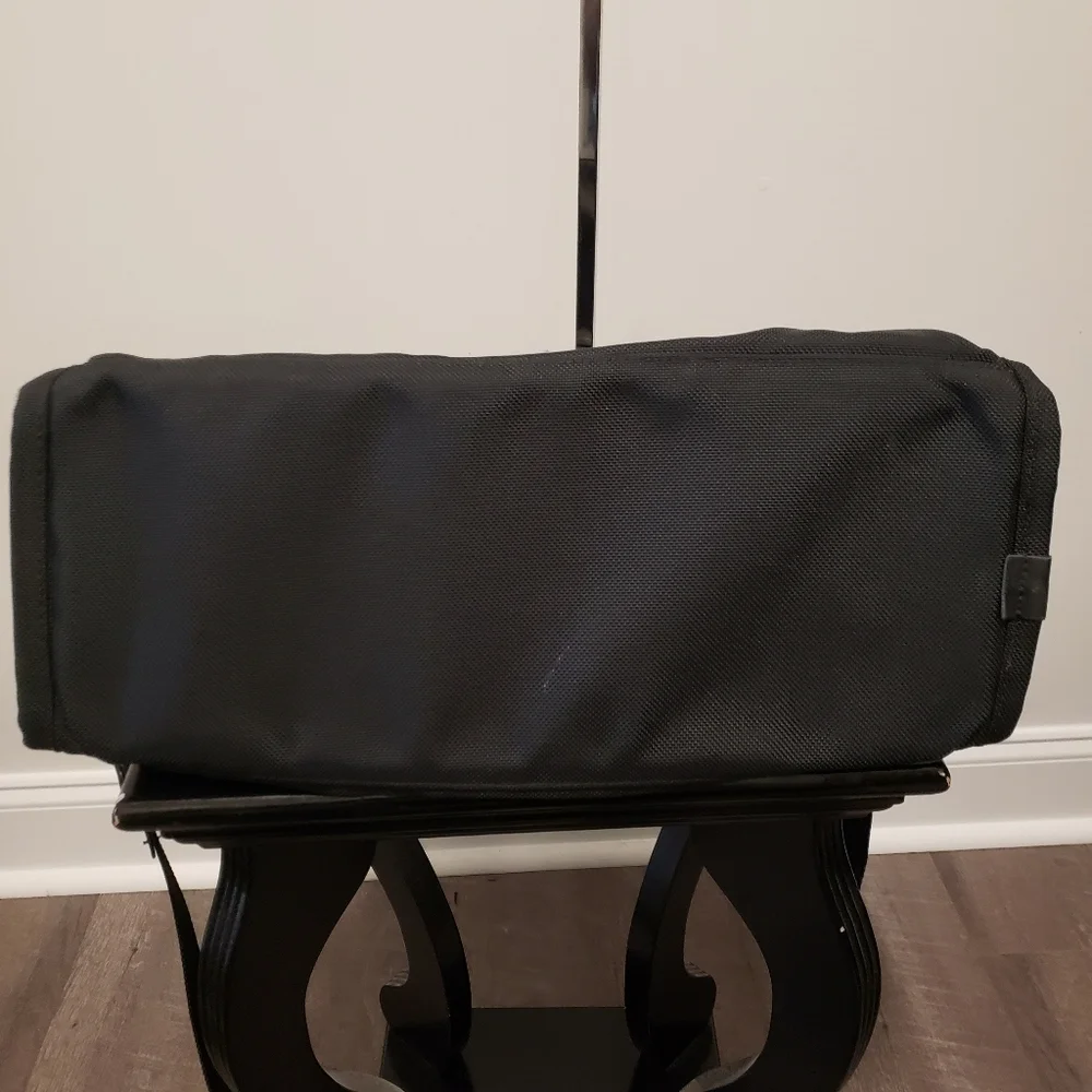 Tumi Nylon Messenger Bag With Shoulder‎ Strap Color Black